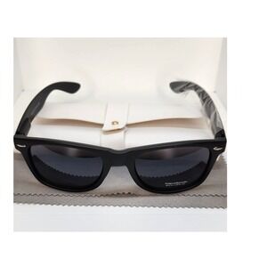 Black Wayfarer Sunglasses | 100% UV Protection | Unisex | Includes Case & Cloth